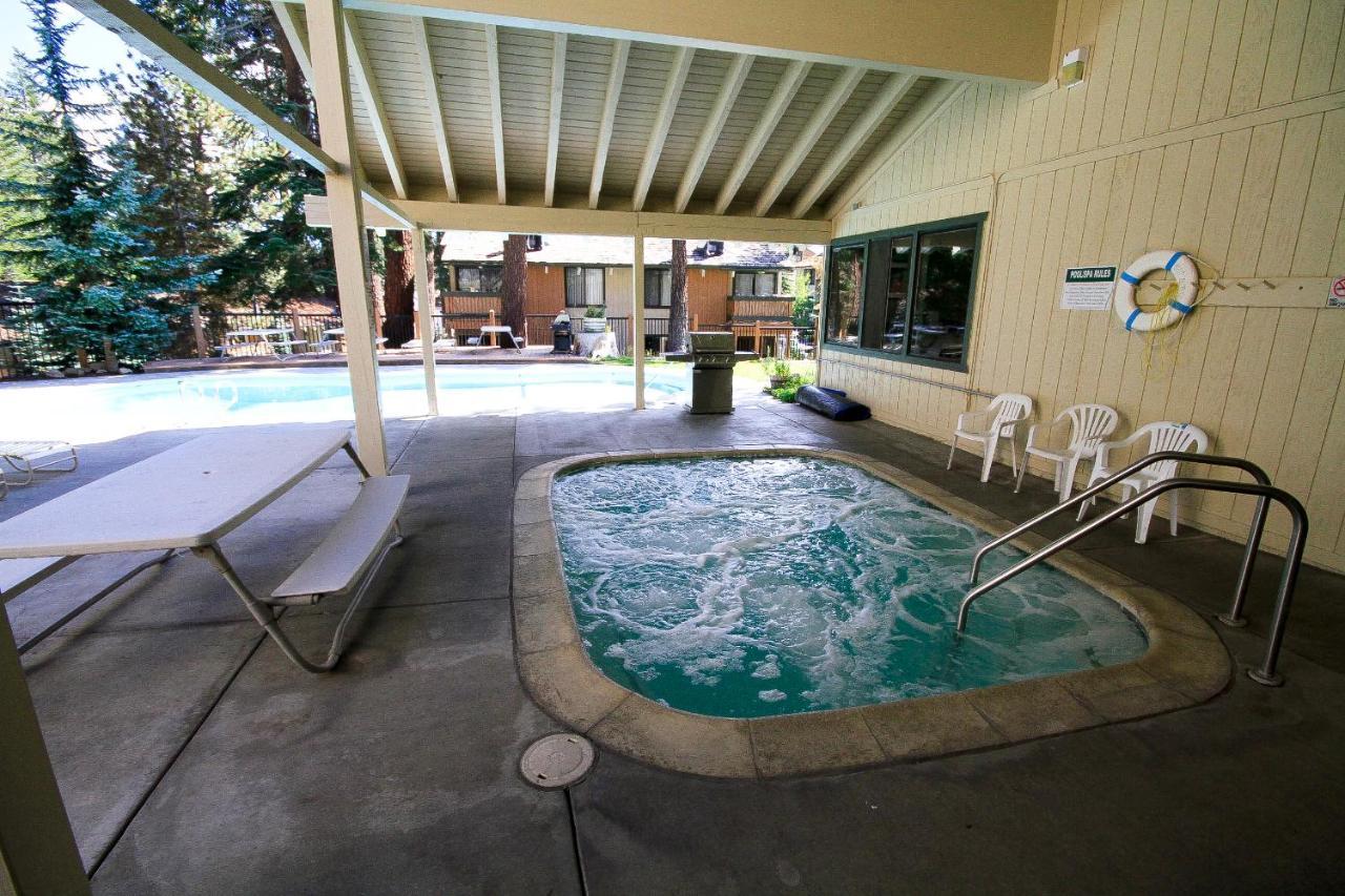 Discovery 4 #142, Loft Mammoth Lakes Exterior photo